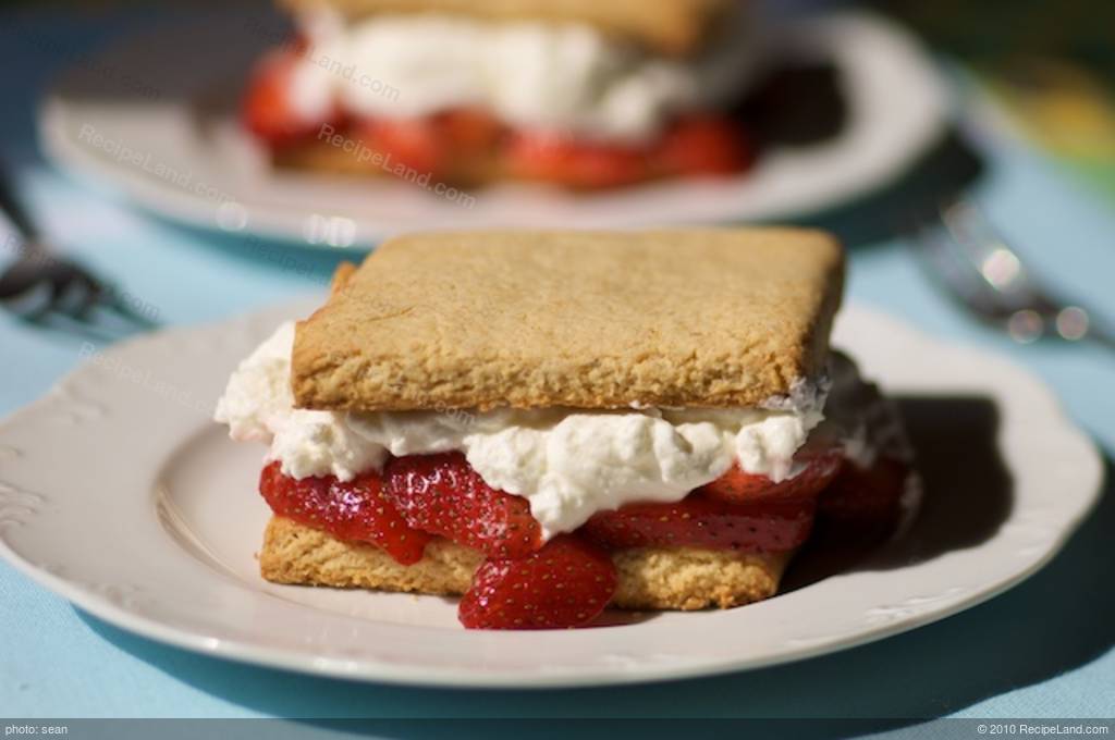 Old Fashioned Strawberry Shortcake Recipe