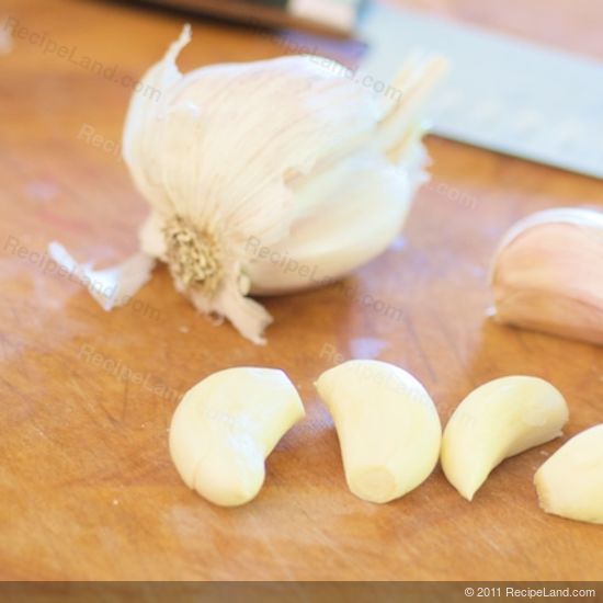 garlic bulb and cloves of garlic