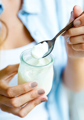 Fat Free Yoghurt May Make You Crave Carbs