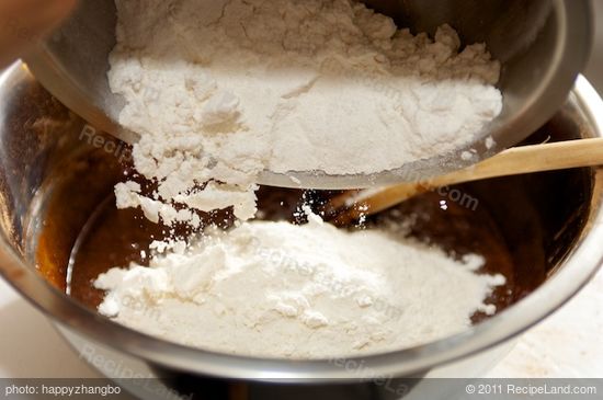 Add the mixture of flour, baking powder and salt.