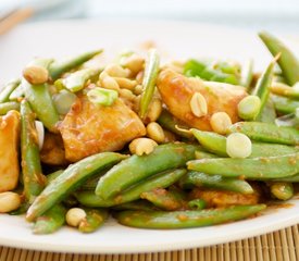 15 Minute Sichuan-Style Chicken with Peanuts