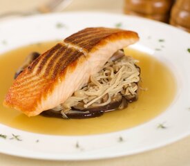 Crispy Salmon with Mushrooms