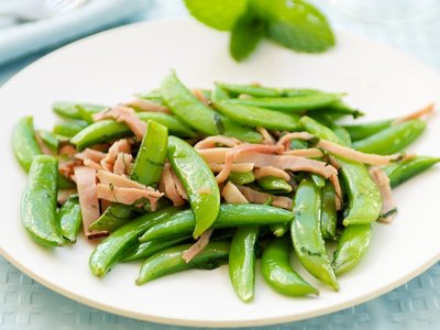 Sugar Snap Peas with Mint and Ham