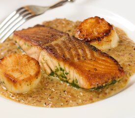 Pesto Salmon and Sea Scallops with Shallot Sauce