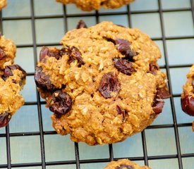 Oatmeal and Dried Cranberry Cookies