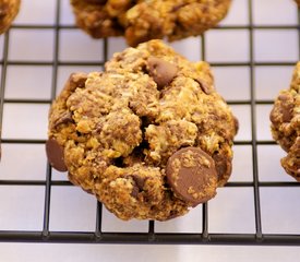 Neiman Marcus Oatmeal Chocolate Chip Cookie