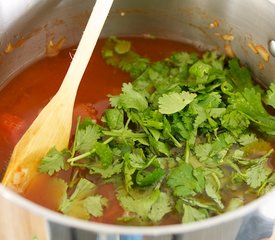 Sopa Azteca (Tortilla Soup)