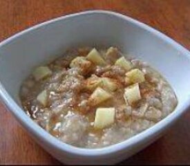 Crockpot Irish Oatmeal with Apples