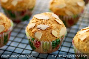 Ricotta Lemon Cupcakes with Almond recipe