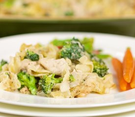 Broccoli, Chicken and Noodle Casserole