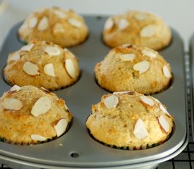 Ricotta Lemon Cupcakes with Almond