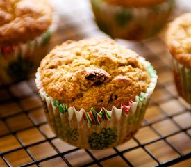 Low-Fat Oatmeal Muffins