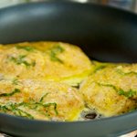 Heat olive oil in sauté pan and saute chicken,