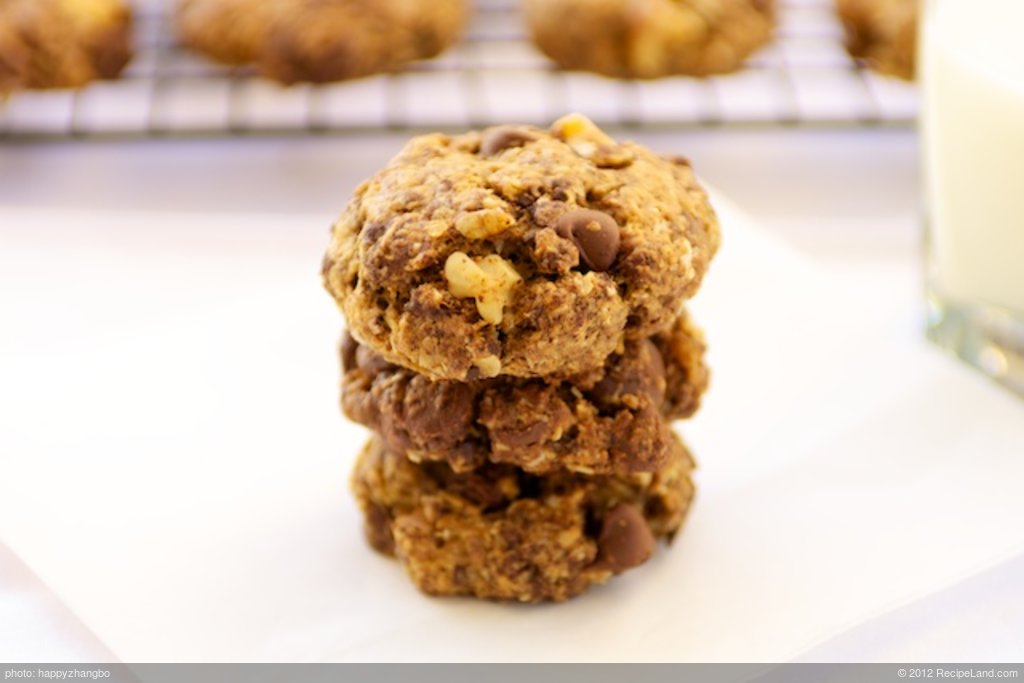 Neiman-Marcus Oatmeal Chocolate Chip Cookies