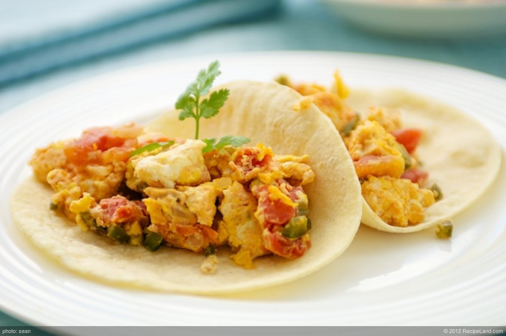 Huevos Revueltos a la Mexicana (Mexican Scrambled Eggs)