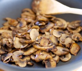 Russian Mushroom and Potato Soup 