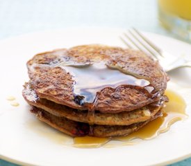 Oatmeal and Berry Pancakes