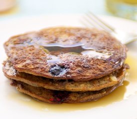 Oatmeal and Berry Pancakes