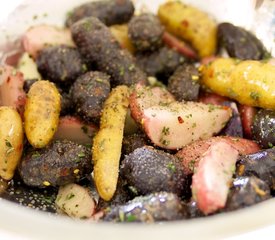 Garlicky Oven Roasted Rosemary Fingerling Potatoes