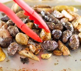 Garlicky Oven Roasted Rosemary Fingerling Potatoes