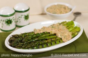 Asparagus Grilled with Curried Yogurt Dressing
