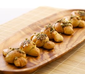 Yummy Garlic Knots