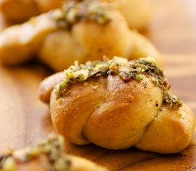 Yummy Garlic Knots