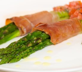 Asparagus Prosciutto Bundles