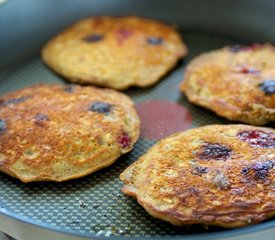 Oatmeal and Berry Pancakes