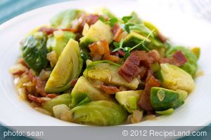 Brussels Sprouts with Bacon and Onions Stir-fry