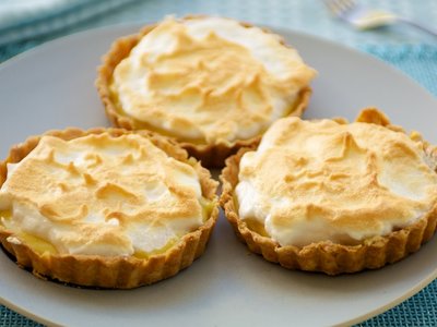 Mini Key Lime Meringue Tartlets