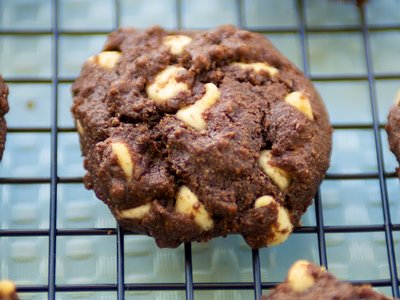 Hershey's White Chip Chocolate Cookies