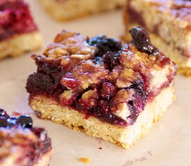 Berry Berry Streusel Bars