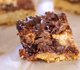 Chocolate Raspberry Streusel Squares