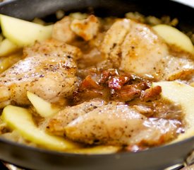 Chicken with Apples and Bacon