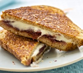 French Onion Grilled Cheese