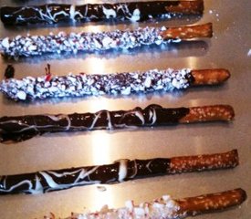 Fancy Chocolate-Dipped Pretzels