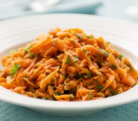 Middle Eastern Carrot Salad