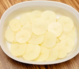 Cheesy Scalloped Potatoes