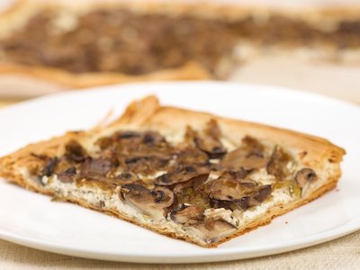 Cheesy Mushroom and Leek Phyllo Tart