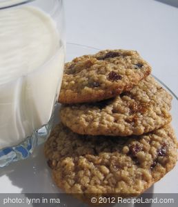 Amazingly Soft Oatmeal Cookies  recipe