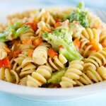 Easy Cheddar Pasta and Vegetables