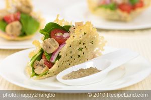 Cherry Tomato, Baby Spinach and Mushroom Salad In Cheese Baskets