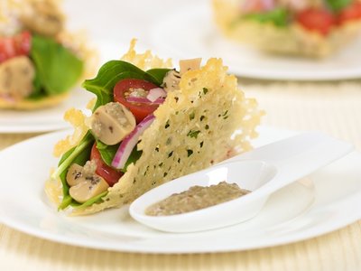 Cherry Tomato, Baby Spinach and Mushroom Salad In Cheese Baskets