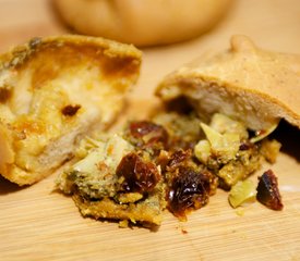 Sun-dried Tomato, Basil Pesto and Artichoke Pizza Rolls