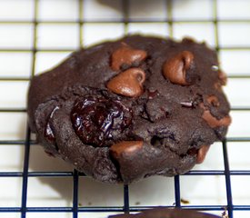 Chewy Chocolate-Cherry Cookies