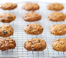 Dried Fruits, Chocolate Chips and Flaxseed Cookies