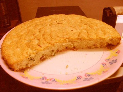 Moist Butter Raisins Cake