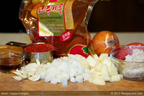 While the cabbage is soaking, prepare the filling.