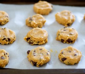 Peanut Butter, Chocolate Chip and Chickpea Cookies (Gluten-free)